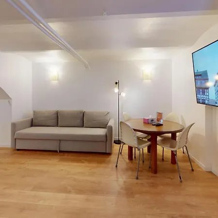 Apartment Castelnau *